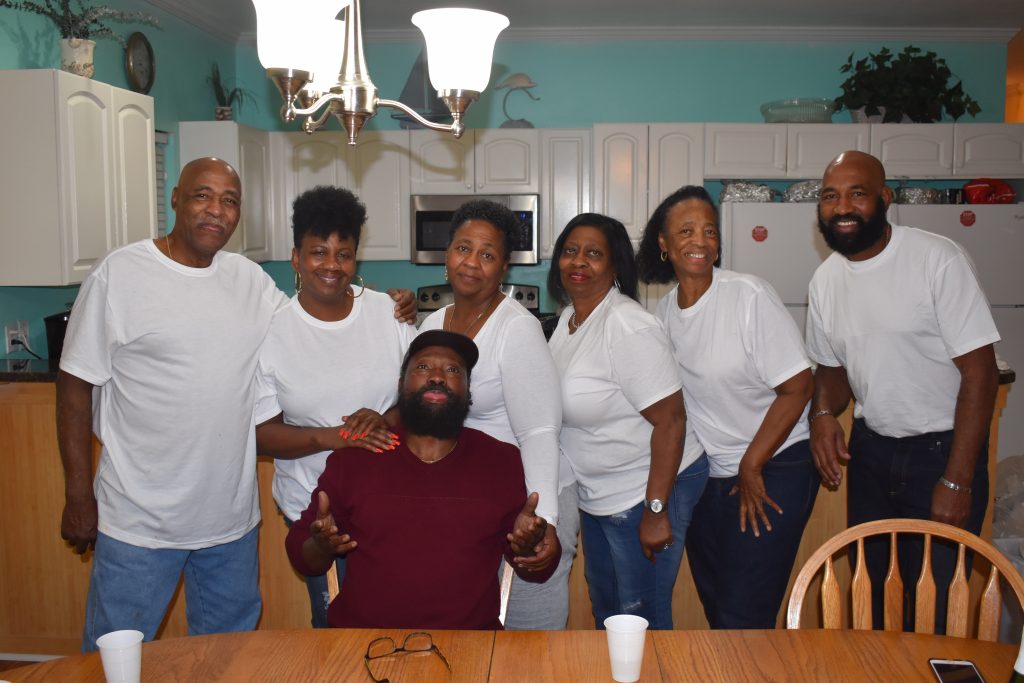 brown sisters and brothers.