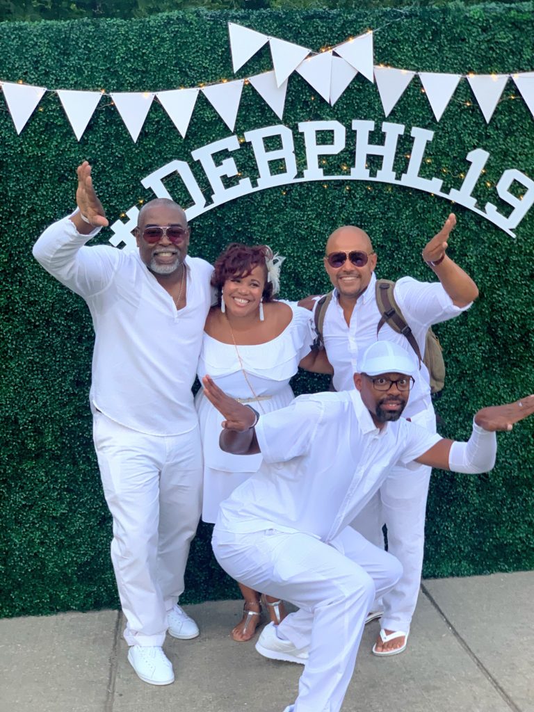Diner en Blanc PHL 2019 Omegas and wife