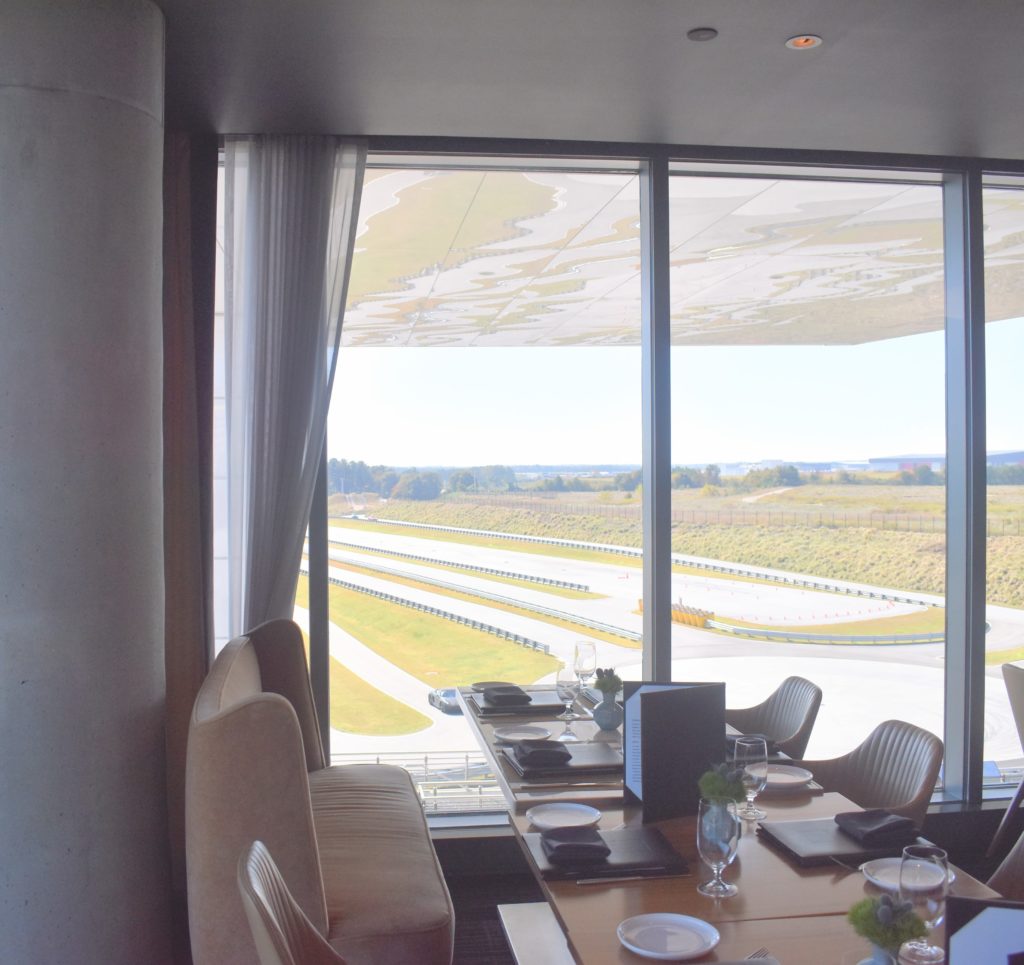 Restaurant 356 Porsche Experience Center Atlanta