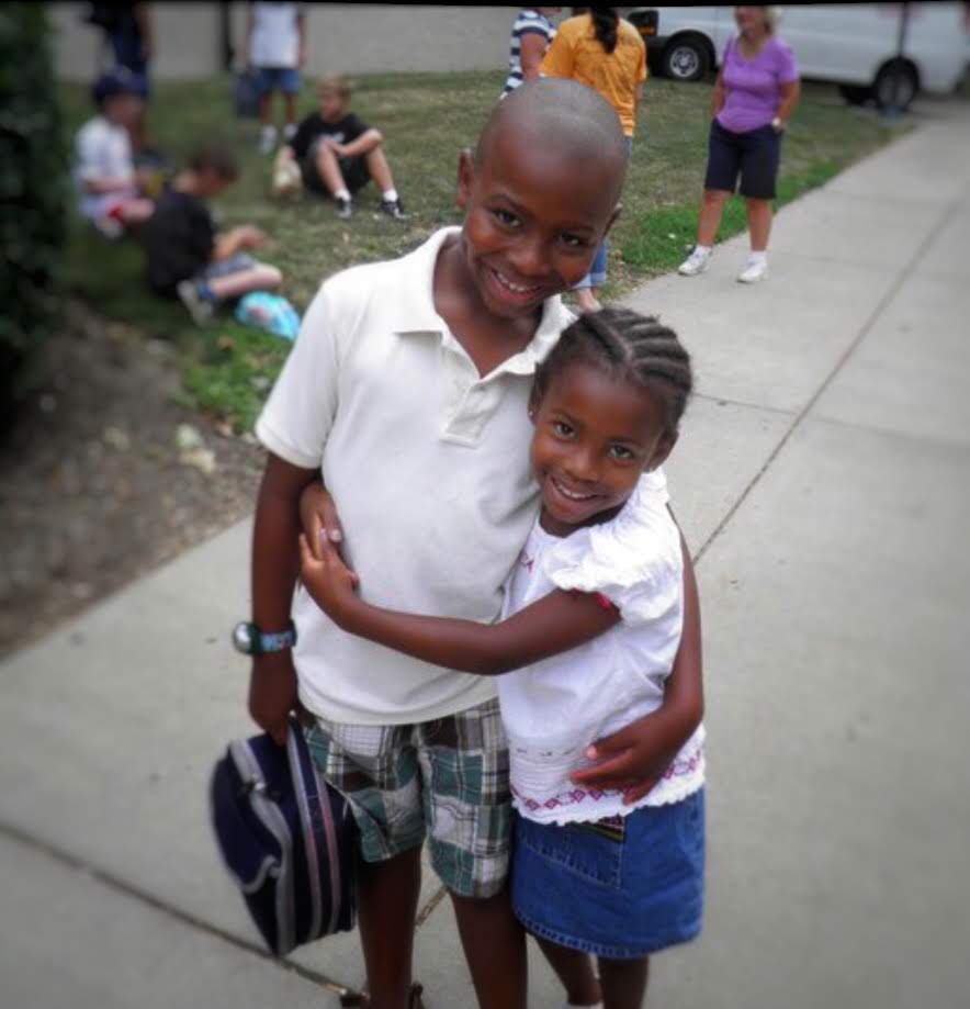 brown siblings that are connected- mother's days